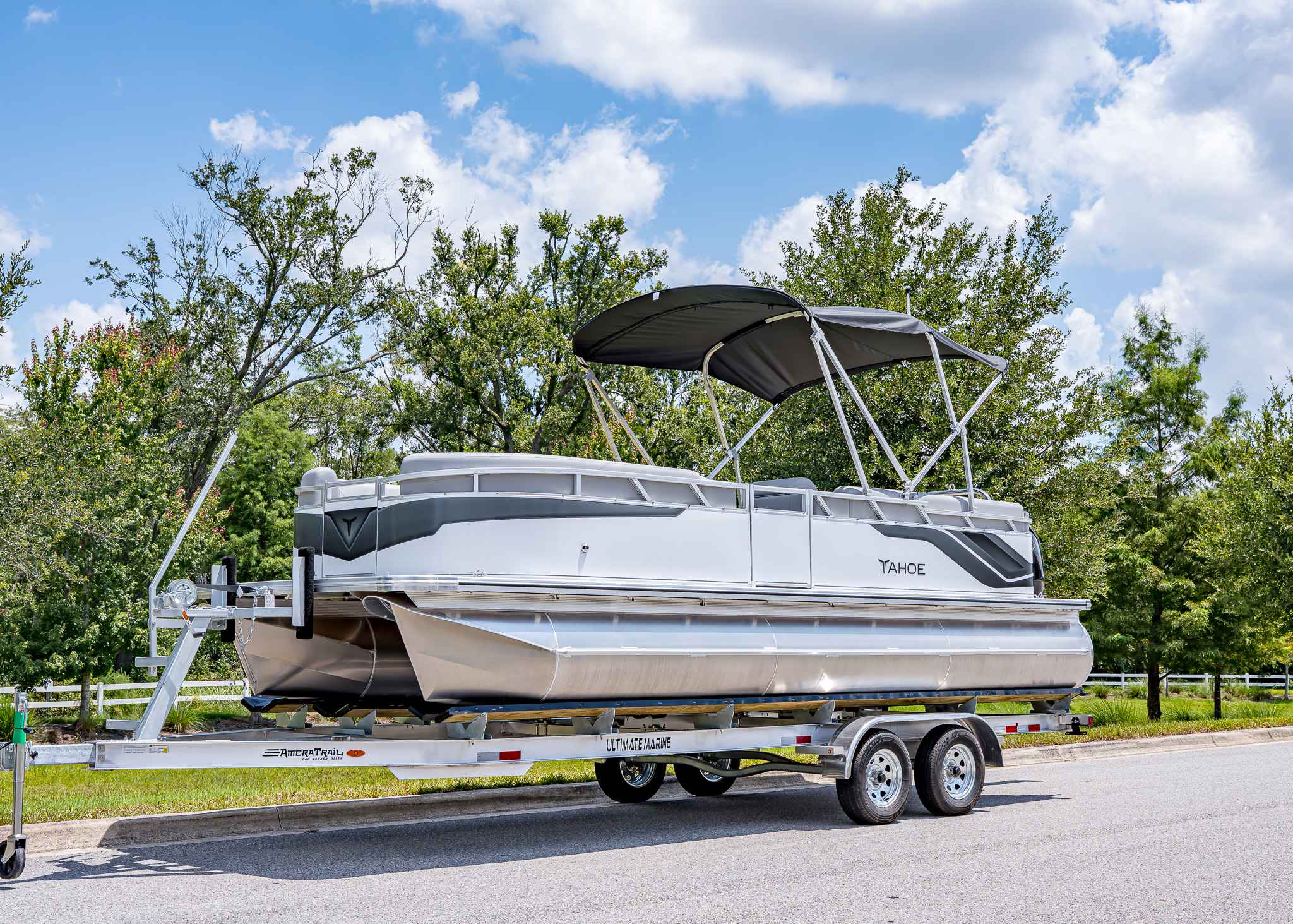 2025 Tahoe Pontoons SLT 23′ Quad Lounge (TA-0005)